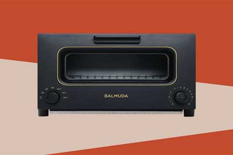 You’ll Never Need Another Toaster Once You Try the Balmuda