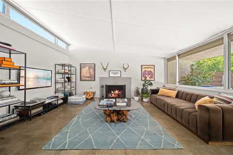 On the Market: A Los Angeles Midcentury, a London Loft, and More Great Homes for Sale This Week
