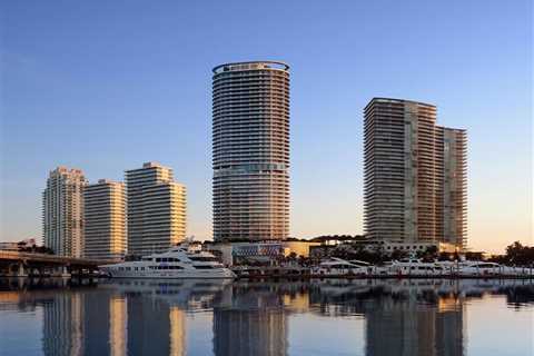Miami Luxury Condos: Transforming the Skyline with Exquisite Living