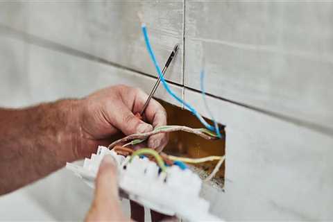 Fixing Faulty Wiring and Outlets: A Comprehensive Guide for Homeowners