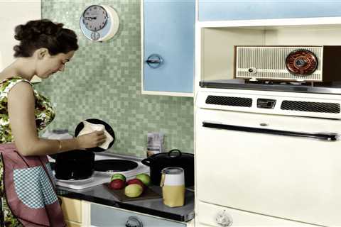 Bring Back the Kitchen Radio
