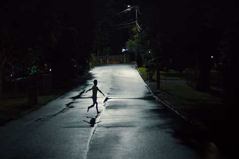 In Weapons, There’s No Community in Suburbia