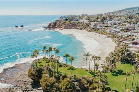 6 best online real estate schools in California for 2025