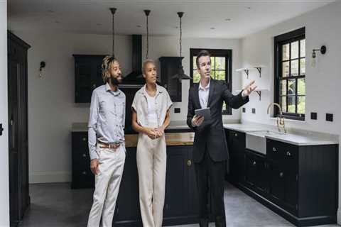 What Buyers Should Expect From Their Real Estate Agent