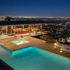 L.A.’s Famous Stahl House Should Belong to You