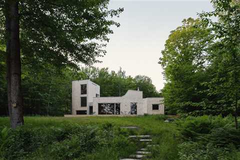 Its Cedar Shingles Feel Traditional. The Floor Plan Is Anything But