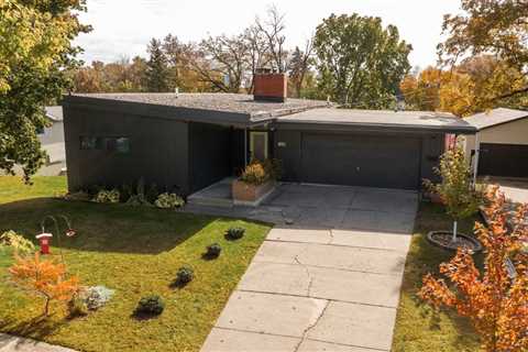 For $310K, You Can Scoop Up a Revamped Midcentury Duplex in Minnesota