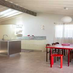 It Took Over a Year to Bring This SoCal Midcentury From Flea-Infested to a Soft Industrial Dream