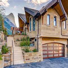 Custom Home Building & Real Estate Brokerage in Seattle