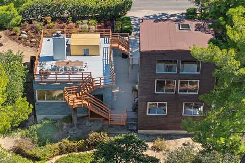 One of Frank Gehry’s Early L.A. Homes Just Hit the Market for $1.7M